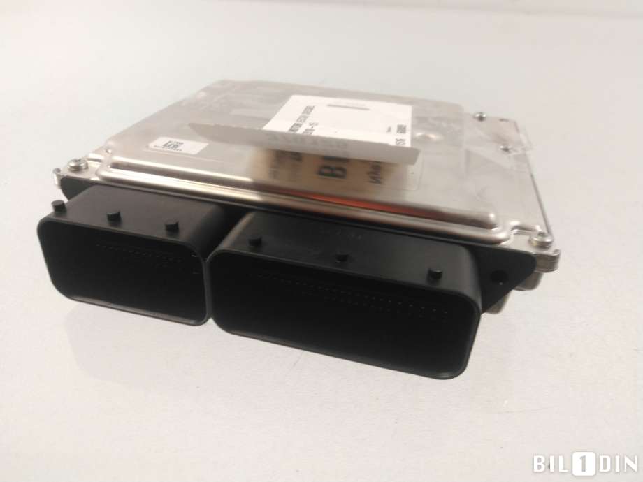 Styreenhet motor til BMW X1 2009-2015 (E84) (E84) (BMW|13618577664||8512499)