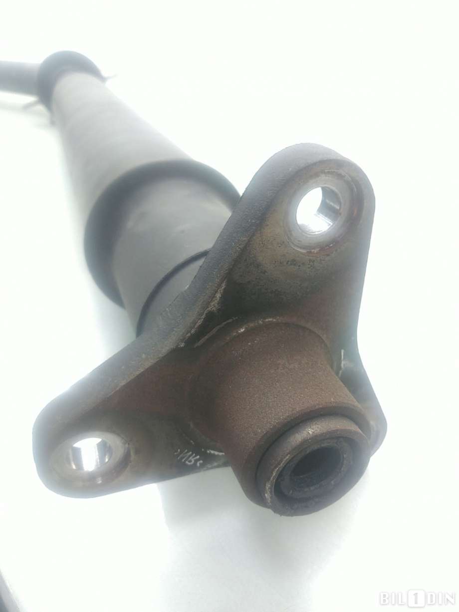 Mellomaksel til BMW 5-Serie 2010-2017 (F10/F11) (F10/F11) (BMW|26107614663|)