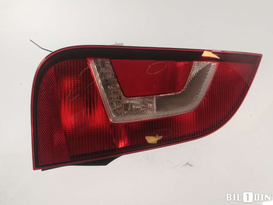 Baklykt venstre til VW E-Up 2013-2019 (VOLKSWAGEN|1S0945095G|)