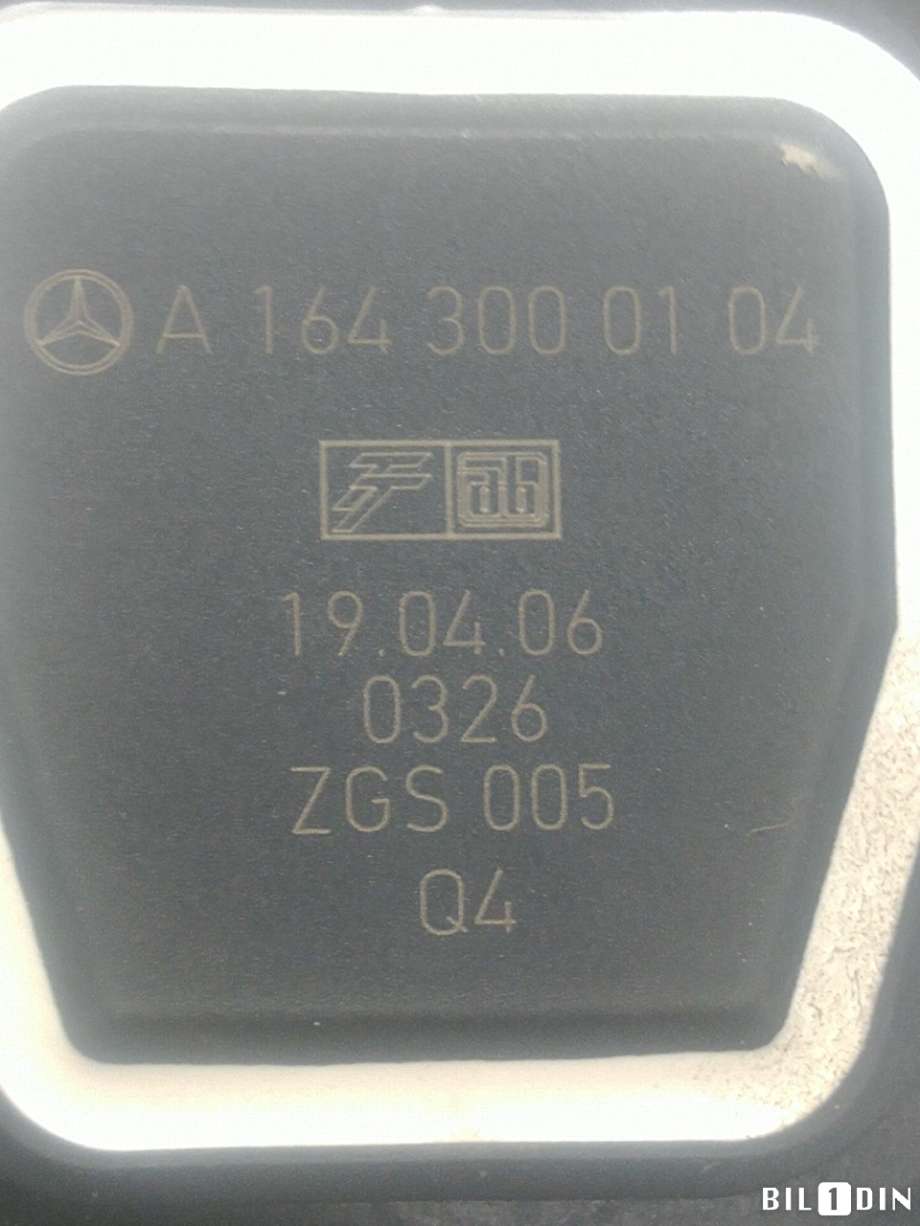 Pedal gass til Mercedes ML 2005-2011 (W164) (W164) (MERCEDES|A1643000004|)