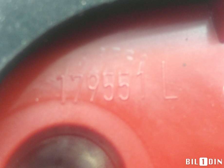 Baklykt venstre indre til VW Passat 2011-2015 (B7) (B7) (VOLKSWAGEN|3AE945307C|)