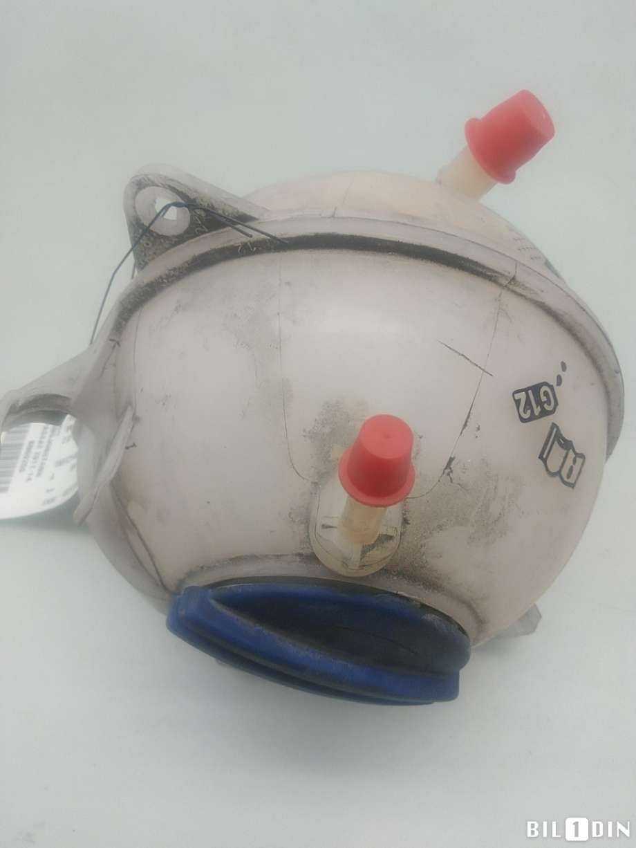 Ekspansjonstank til VW Passat, 2011-2015 (B7) (B7) (VOLKSWAGEN|1K0121407F)