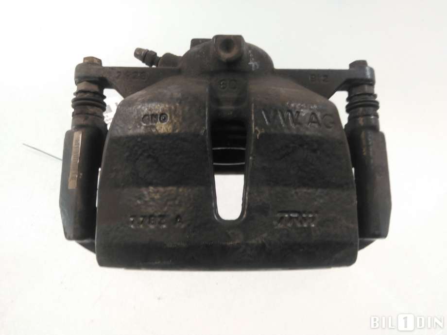 Bremsecaliper høyre foran til Audi A3, 2016-2020 (Type III, Fase 2)  (AUDI|8V0615124E)
