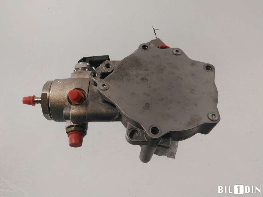 Vakuumpumpe til Audi A3 2016-2020 (Type III, Fase 2) (AUDI|06L145100N||06L145100F)