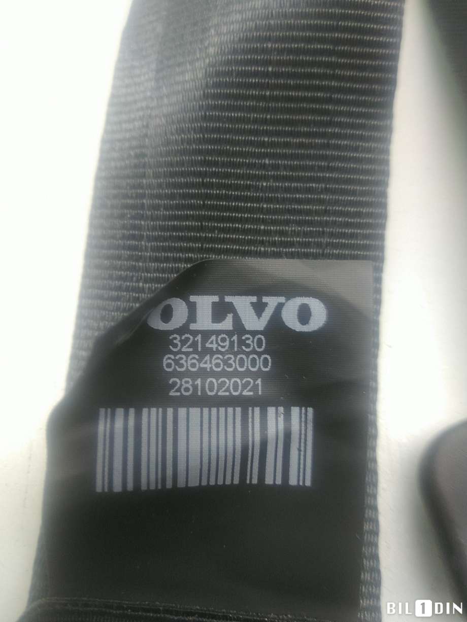 Sikkerhetsbelte foran høyre til Volvo XC40 2018-2024  (VOLVO|32149130|)