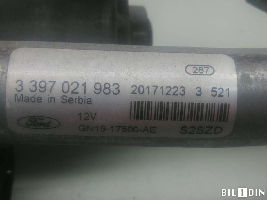 Viskermotor frontrute til Ford Ecosport 2016-->>  (FORD|GN1517504AF|2518214|GN1517504AE)