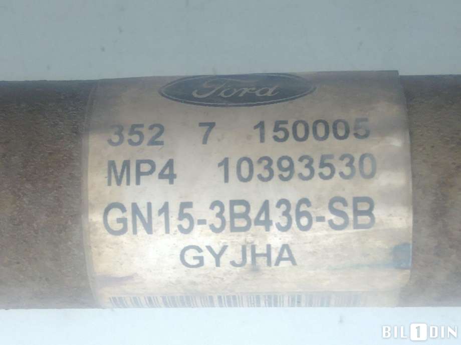 Drivaksel høyre foran til Ford Ecosport 2016-->>  (FORD|GN153B436SB|2137577)