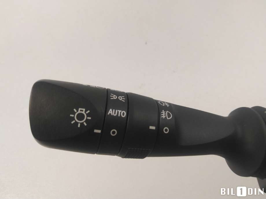 Bryter blink til Toyota Auris 2015-2019 (Type II, Fase 2) (TOYOTA|8414002720|)