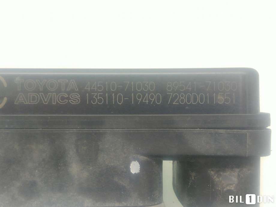 ABS sentral til Toyota Hilux 2006-2011 (TOYOTA|4405071030|4451071030|8954171030)