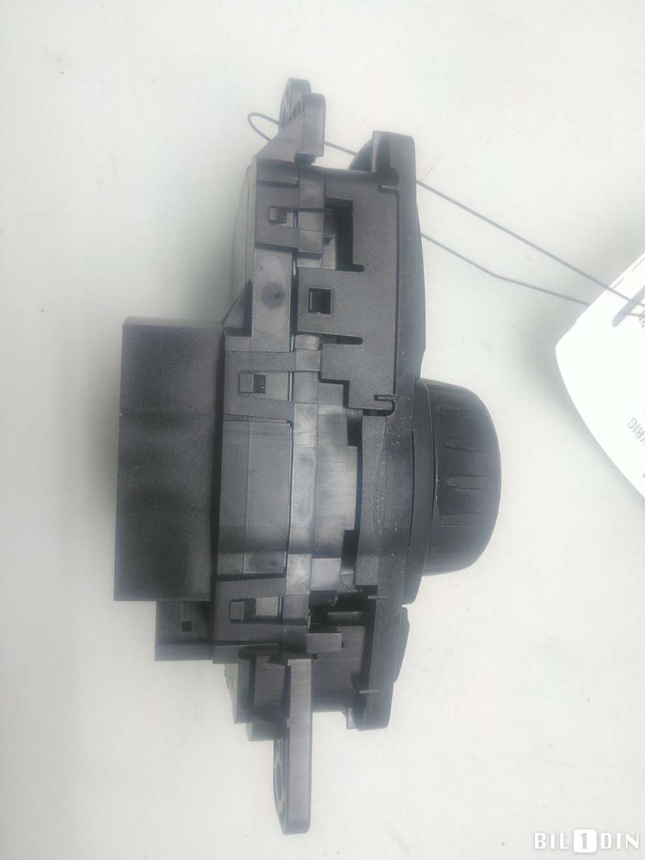 Bilstereo diverse til BMW 1-Serie 2011-2015 (Fase 1) (F20/F21) (F20/F21) (BMW|65829261704||926170402)