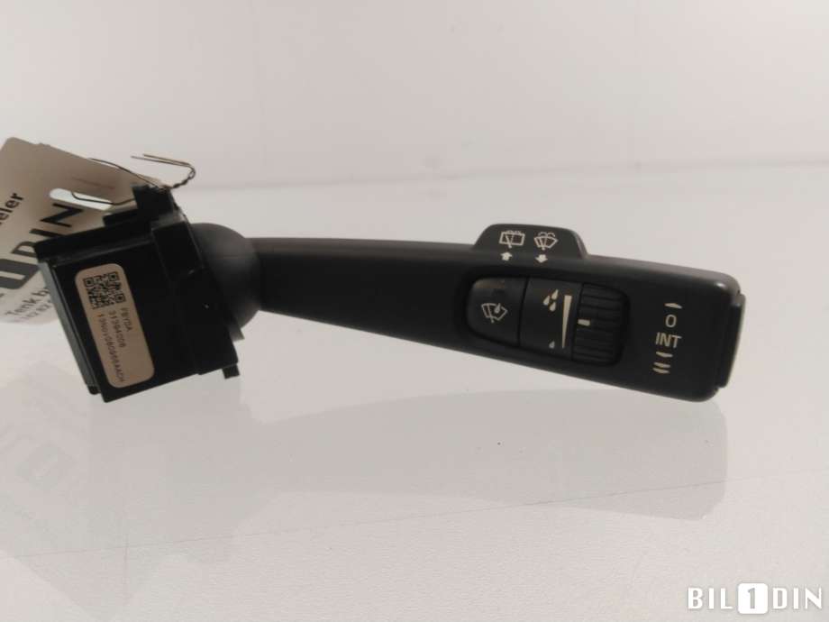 Bryter visker til Volvo V70, 2014-2016 (Type III, Fase 2)  (VOLVO|31456042)