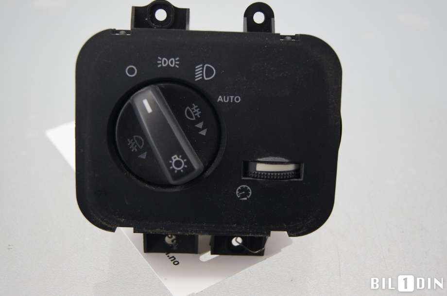 Bryter lys til Land Rover Discovery, 2005-2009 (Type III)  (LAND-ROVER|YUD501480PVJ)