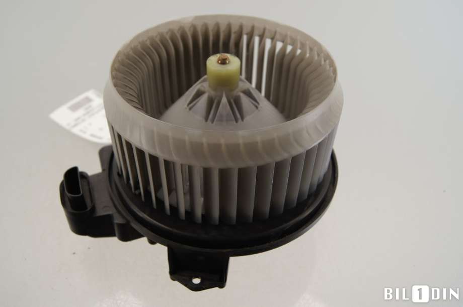 Varmeapparat motor til Toyota Avensis 2009-2015 (Type III, Fase 1)  (TOYOTA|8710302150||2727008103)
