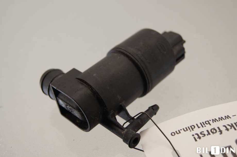Spylerpumpe bak til Toyota Yaris 2014-2020 (Type III, Fase 2)  (TOYOTA|853300F021|)