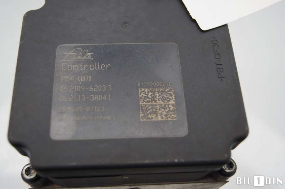 ABS sentral til Toyota Yaris 2012-2014 (Type III, Fase 1)  (TOYOTA|440500D161||445400D100)