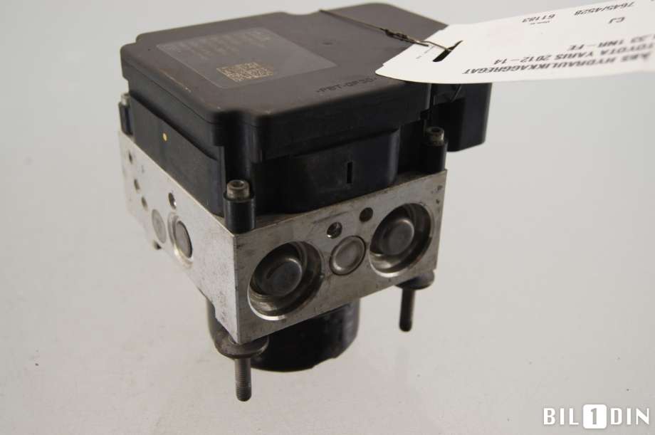 ABS sentral til Toyota Yaris 2012-2014 (Type III, Fase 1)  (TOYOTA|440500D161||445400D100)