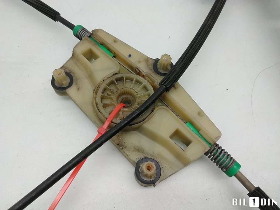 Ruteheis til Audi Q7 2006-2010 (Type I, Fase 1) (AUDI|4L0837461D|4L0837461F|)
