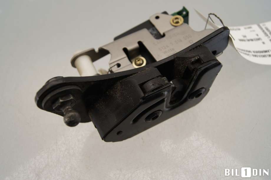 Baklukelås til Land Rover Discovery 2005-2009 (Type III) (LAND-ROVER|5H2244670AB|5H22404C10BB|FUG500120)