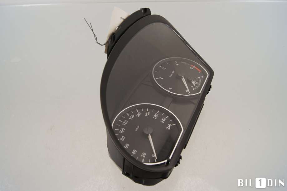Instrumentpanel til BMW 1-Serie 2004-2011 (E81/E82/E87/E88) (E81/E82/E87/E88) (BMW|62109283801||9122591)
