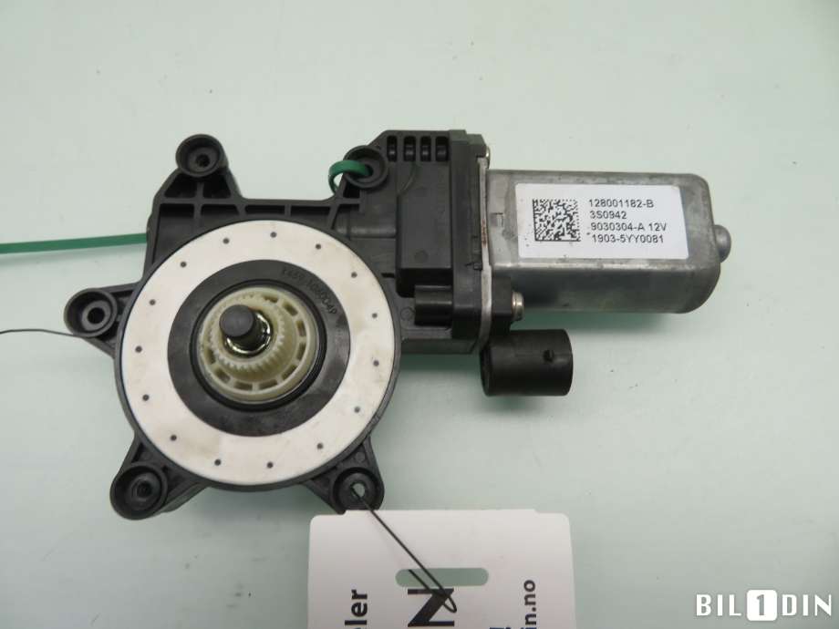 Ruteheis høyre foran til Renault Kangoo 2008-2021 (Type II)  (RENAULT|807207012R||128001182-B)