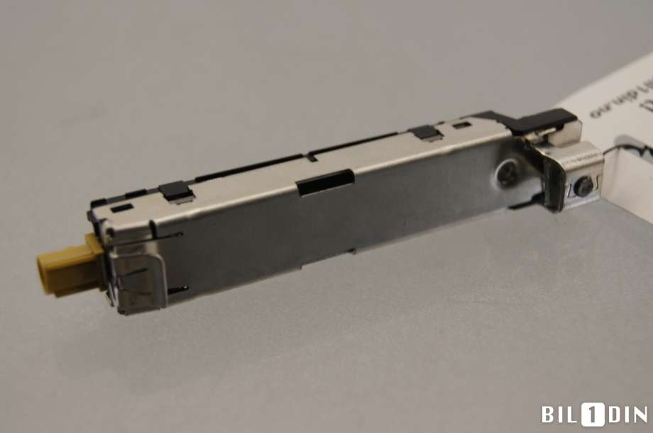 Antenne forsterker til VW e-Golf 2014-2017 (Fase 1)  (VOLKSWAGEN|5G6035577|)