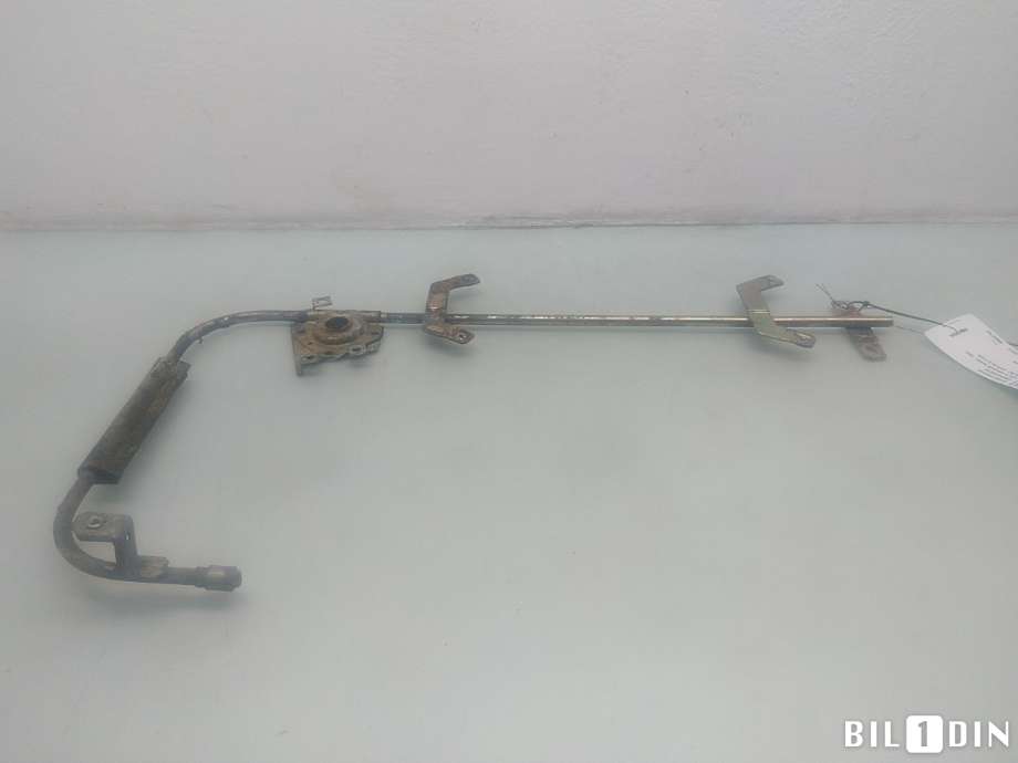 Ruteheis til Mercedes G-Wagen, 1990-->> (W463) (W463) (MERCEDES|A4607300646)
