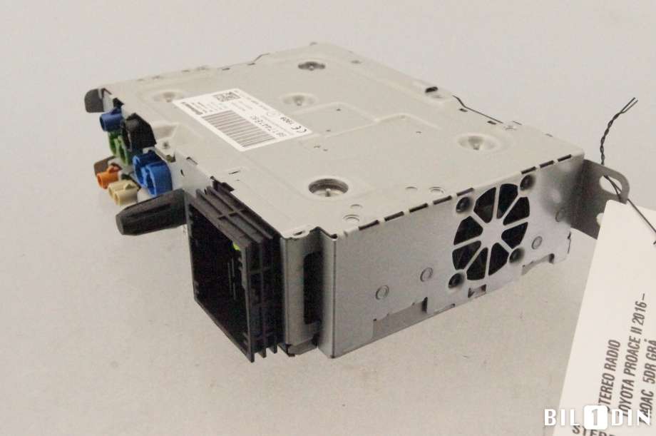 Bilstereo til Toyota Proace 2016-->> (Type II)  (TOYOTA|SU001-C2316||9817441880)