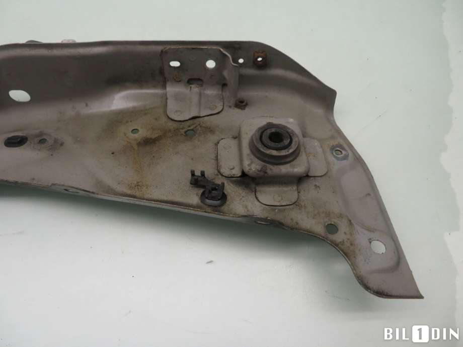 Frontplate øvre til Mitsubishi Lancer 2008-2017  (MITSUBISHI|6400A831|)