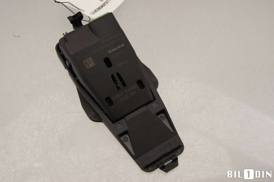 Sensor radar til Volvo XC70 2014-2016 (Type II, Fase 2)  (VOLVO|31387311|)