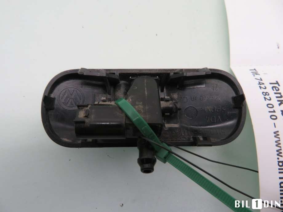 Lyktespylerdyse til VW Golf VII 2012-2017 (Fase 1)  (VOLKSWAGEN|5M0955986C|)