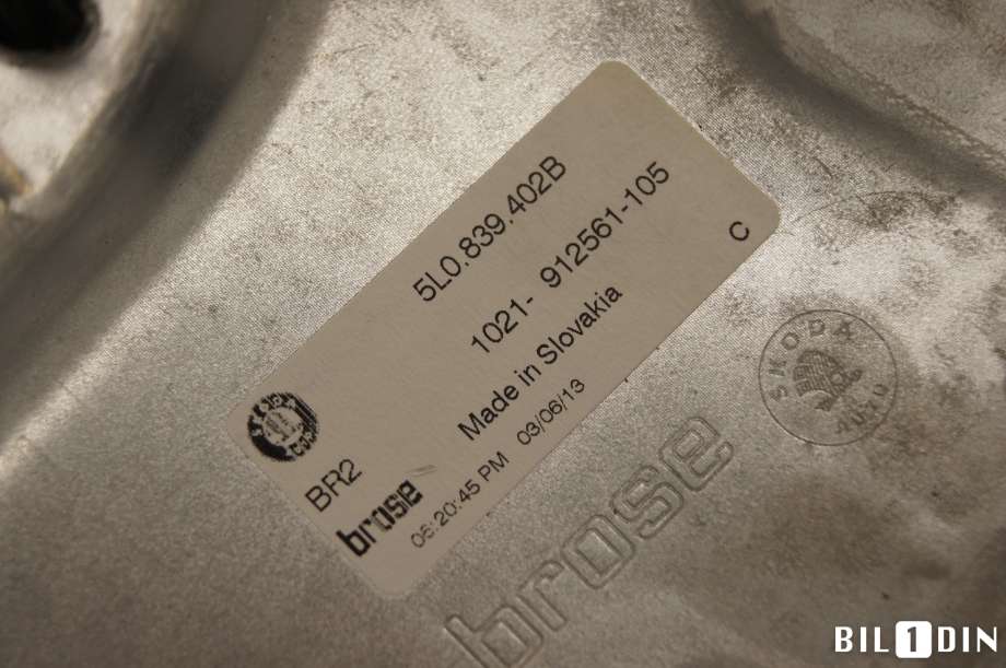 Ruteheis til Škoda Yeti 2009-2013 (Fase 1)  (SKODA|5L0839462A||5L0839402B)