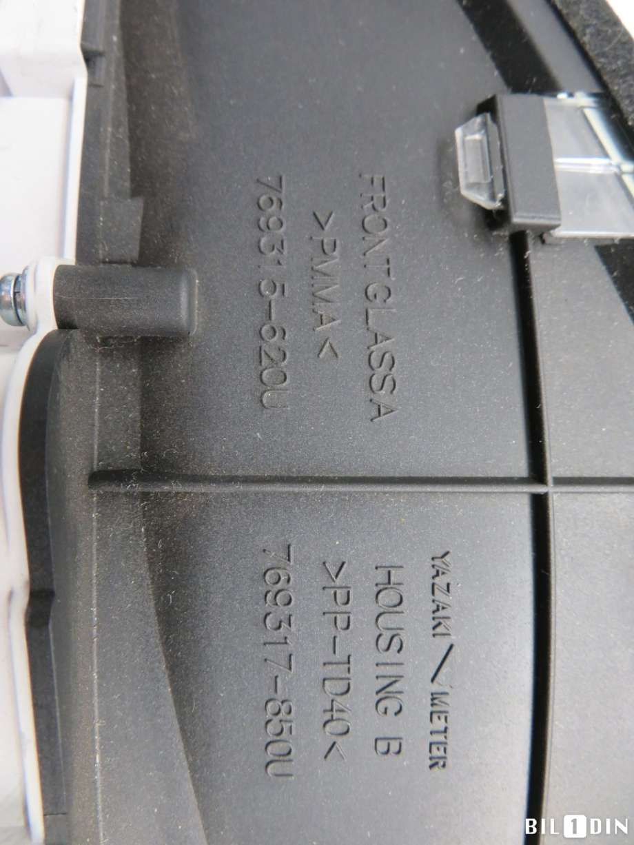 Instrumentpanel til Volvo V70 2014-2016 (Type III, Fase 2)  (VOLVO|36010019|)