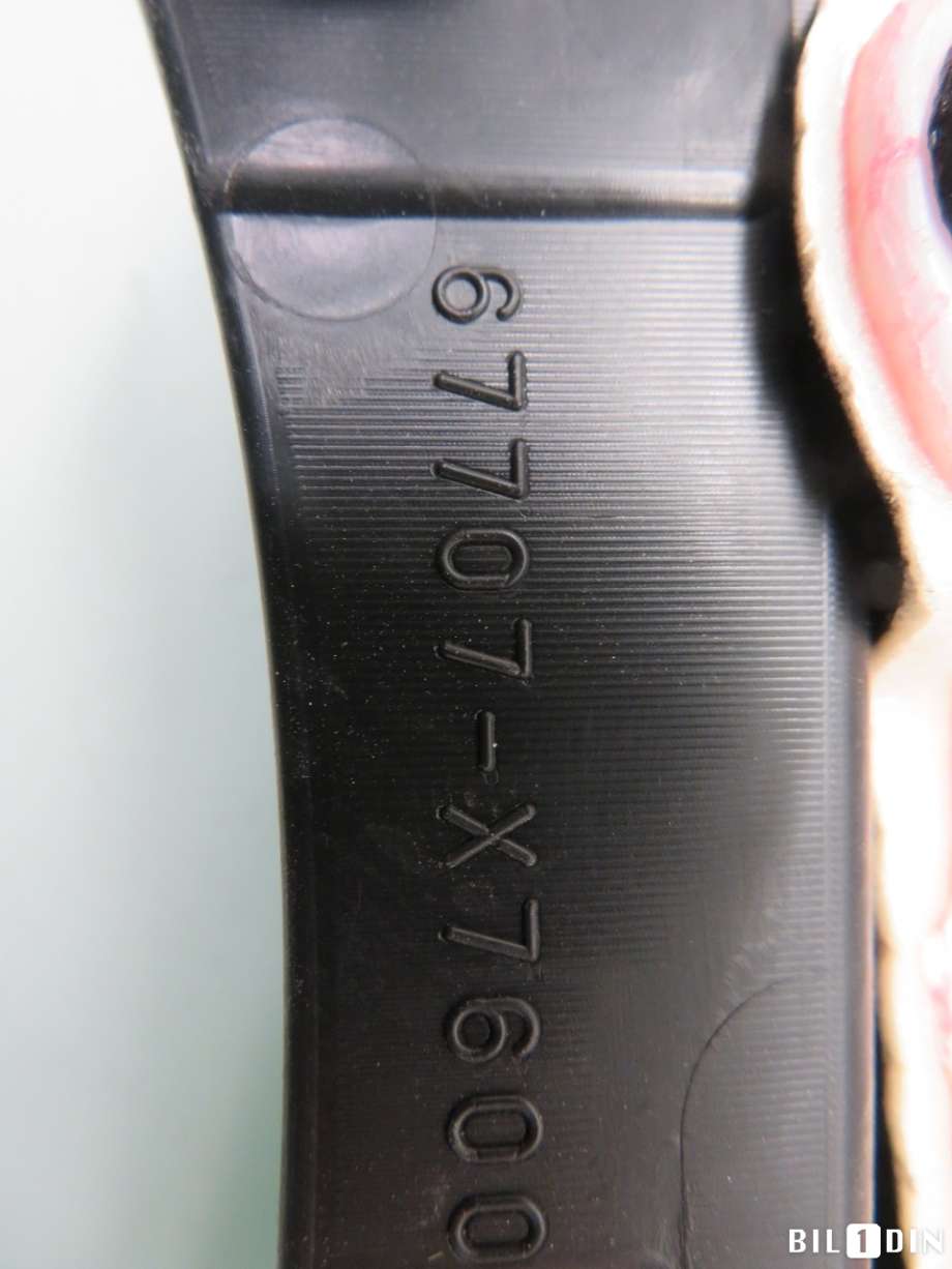 Innredning pakke til Toyota bZ4X 2022-->>  (TOYOTA|6255542100C0||67707X7600)