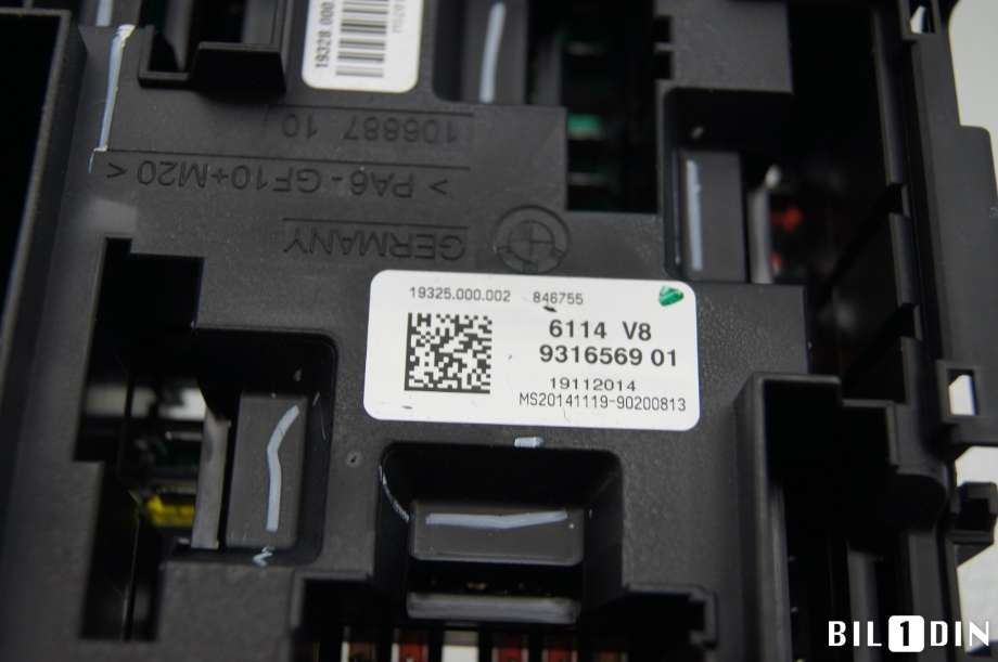 Sikringsboks til BMW X6 2014-2019 (F16) (F16) (BMW|61149259466||61149316569)