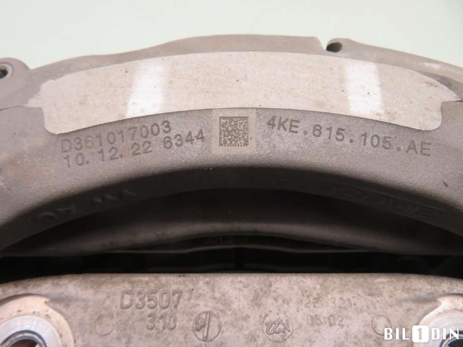 Bremsecaliper høyre foran til Audi Q8 2019-->>  (AUDI Q8 E-TRON S-LINE KOMBI|4M0615108BS||4KE615105AE)