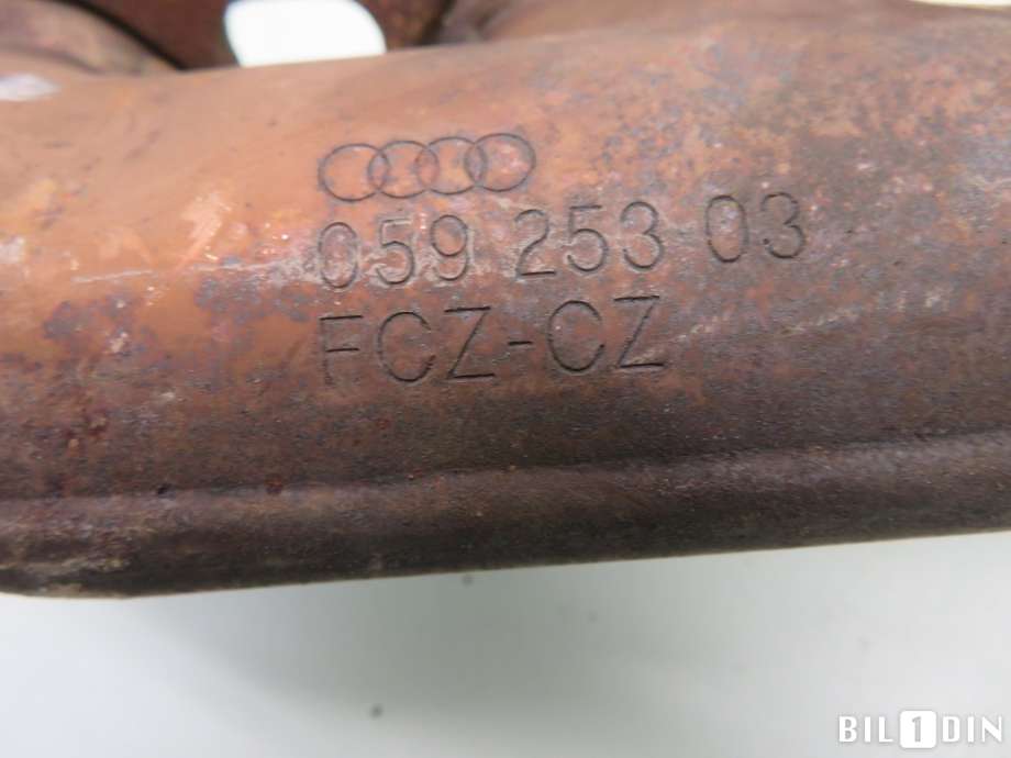 Manifold eksos til Audi Q7 2010-2015 (Type I, Fase 2) (AUDI|059253033BP|)