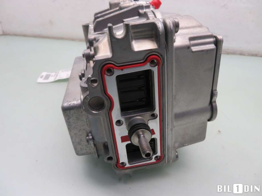 DCDC converter hybrid til Mercedes C-Klasse 2018-2021 (Fase 2) (W205) (W205) (MERCEDES|A2059006415|)