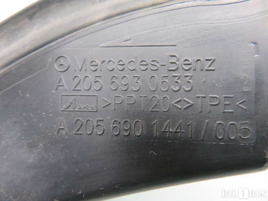 Bagasjerom teppe/gulvplate til Mercedes C-Klasse 2018-2021 (Fase 2) (W205) (W205) (MERCEDES|A2056901441|)