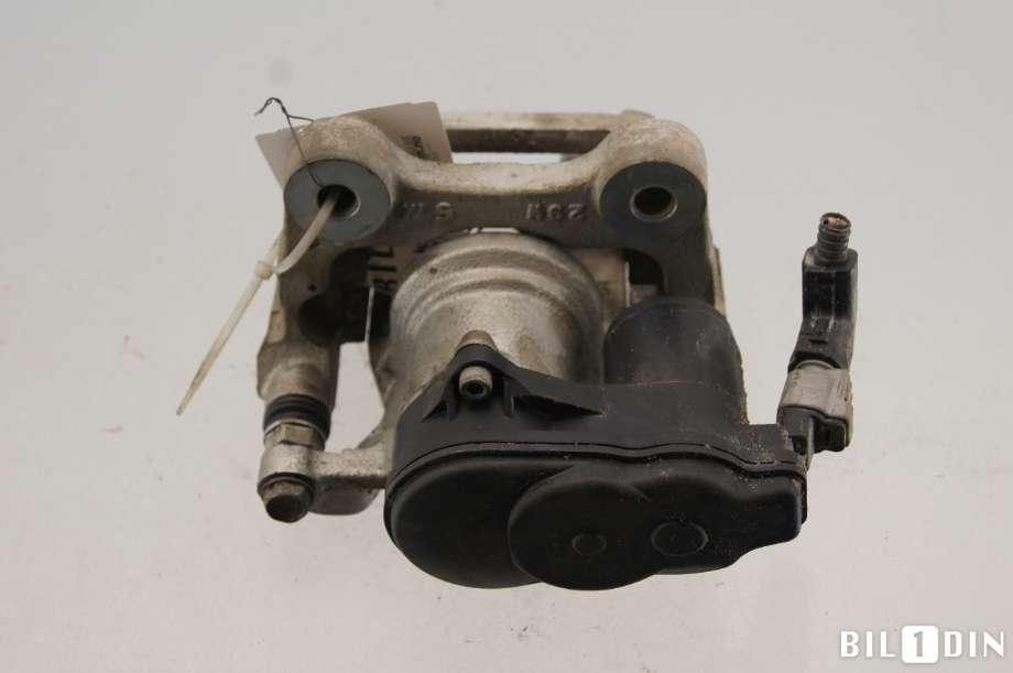 Bremsecaliper høyre bak til Toyota bZ4X 2022-->>  (TOYOTA BZ4X STV 5D|4783042100|)