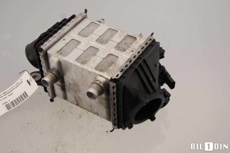 Intercooler til BMW 6-Serie 2011-2018 (F06/F12/F13) (F06/F12/F13) (BMW|17517843123|)