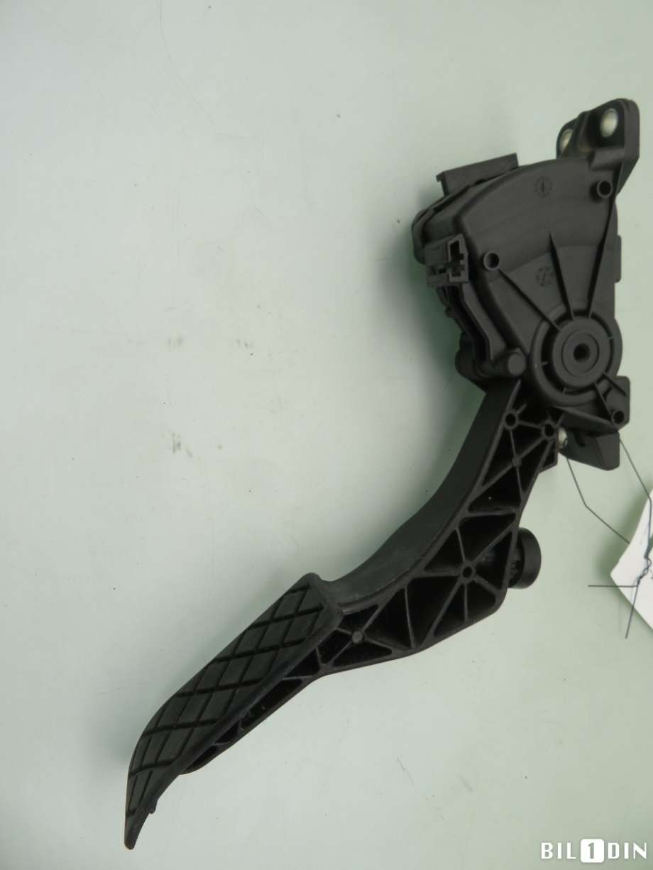 Pedal gass til VW Transporter / Caravelle 2015-2019 (T6) (T6) (VOLKSWAGEN|7LA723503A|7E1723503C|)