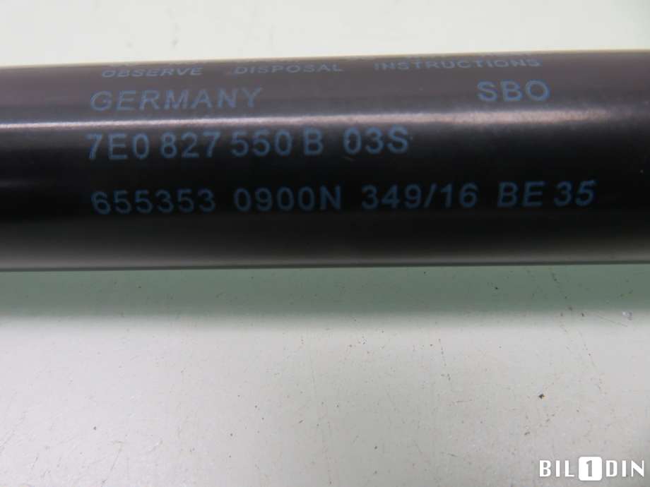 Baklukedemper til VW Transporter / Caravelle 2015-2019 (T6) (T6) (VOLKSWAGEN|7E0827550B|)