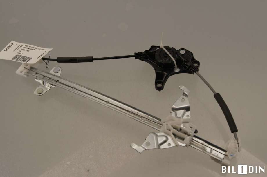 Ruteheis til Toyota bZ4X 2022-->>  (TOYOTA BZ4X STV 5D|6980342070|)