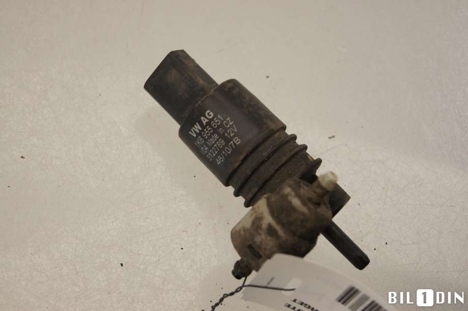 Spylerpumpe foran til VW Golf VI 2008-2012  (VOLKSWAGEN|1K6955651|)