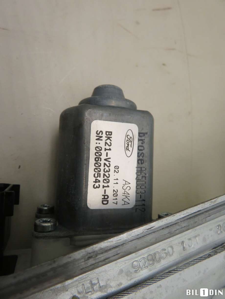 Ruteheis venstre foran til Ford Transit Custom 2013-2023 (Type I)  (FORD|BK21V23201AE|2473815|)