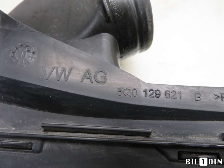 Diverse deler til VW Golf VII 2012-2017 (Fase 1)  (VOLKSWAGEN|5Q0129254B|)