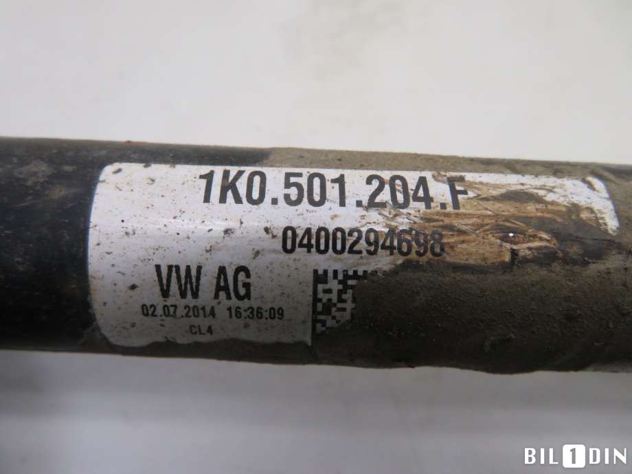 Drivaksel høyre bak til VW Passat 2011-2015 (B7) (B7) (VOLKSWAGEN|1K0501204F|1K0501204FX|)