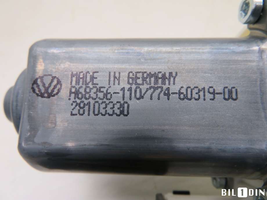 Ruteheis venstre bak til VW Tiguan 2011-2016 (Type I, Fase 2)  (VOLKSWAGEN|5N0959703F|)