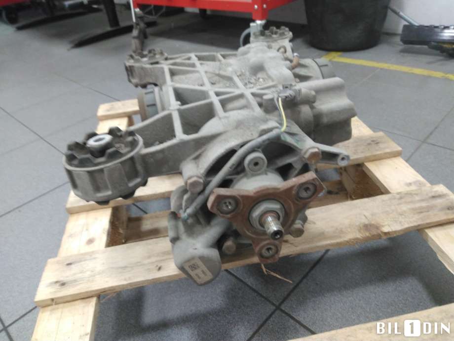 Kardang klokke bak til VW Passat 2015-2019 (Fase 1) (B8) (B8) (VOLKSWAGEN|0CR525010L|)