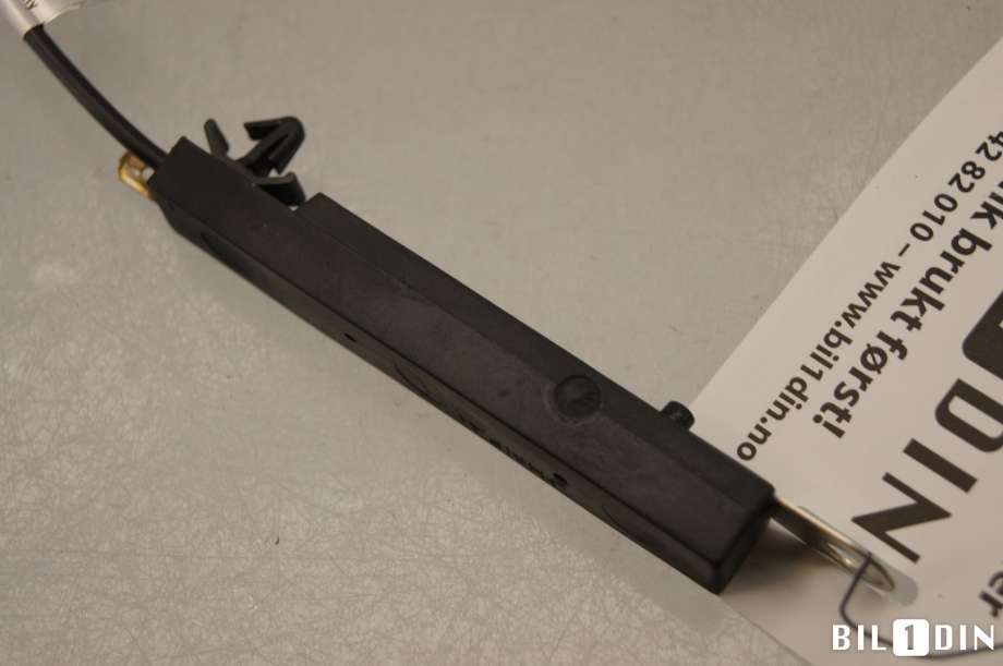 Antenne forsterker til Land Rover Discovery 2005-2009 (Type III) (LAND-ROVER|XUE000020|5H2218K891AA|12950300)